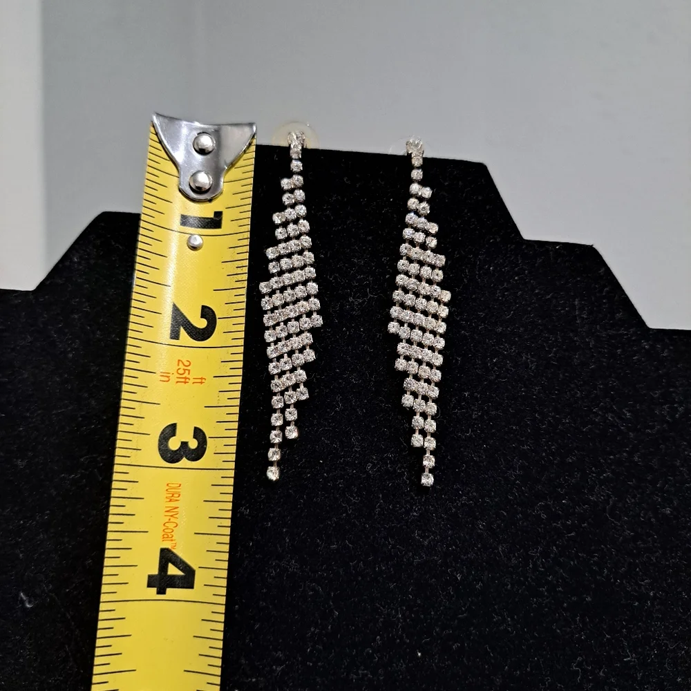 Vintage Earrings 8/10